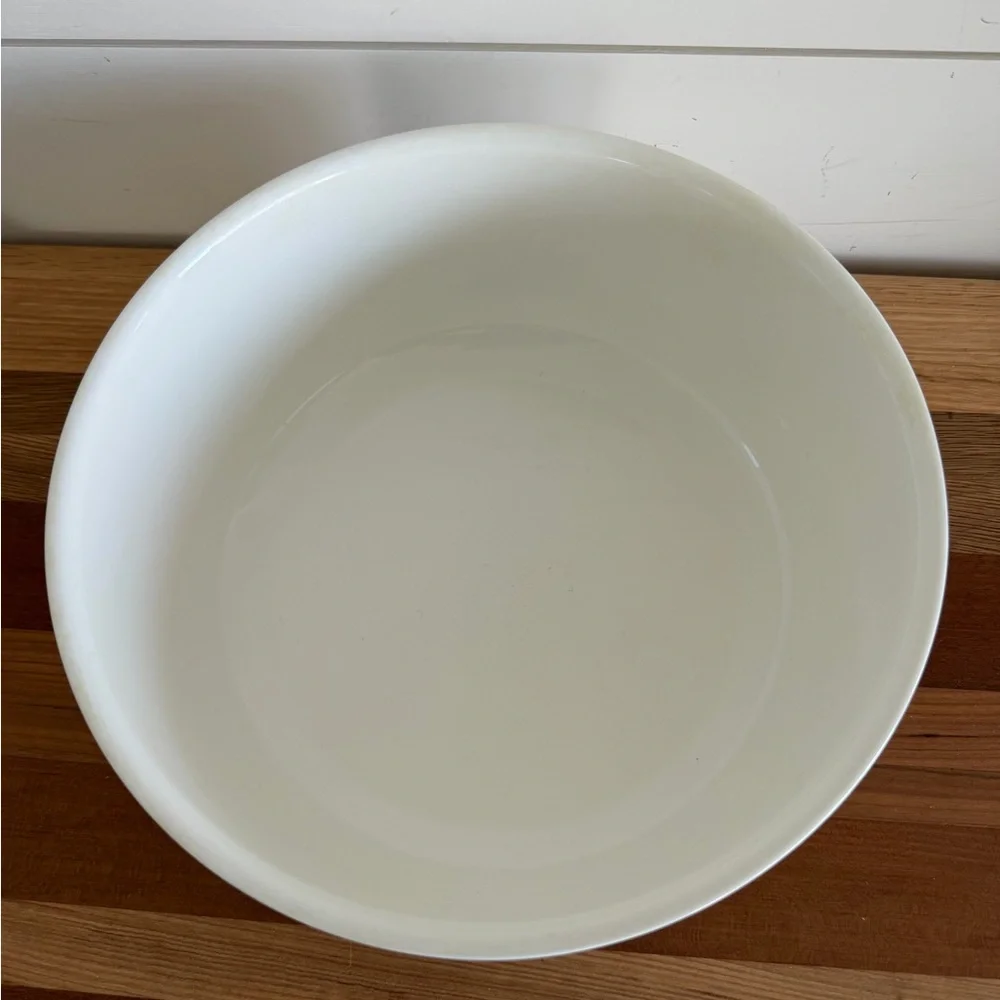 Villeroy & Boch Design Naïf Vegetable Serving Bowl PRICE DROP FIRM